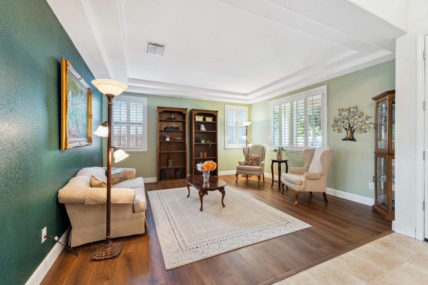 7 Mckilt Court