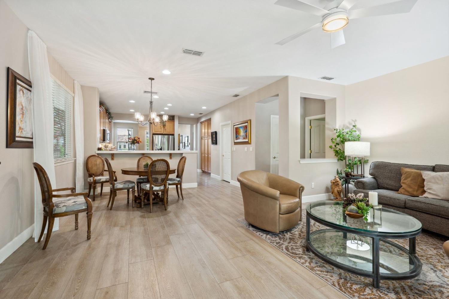 341 Perazul Circle