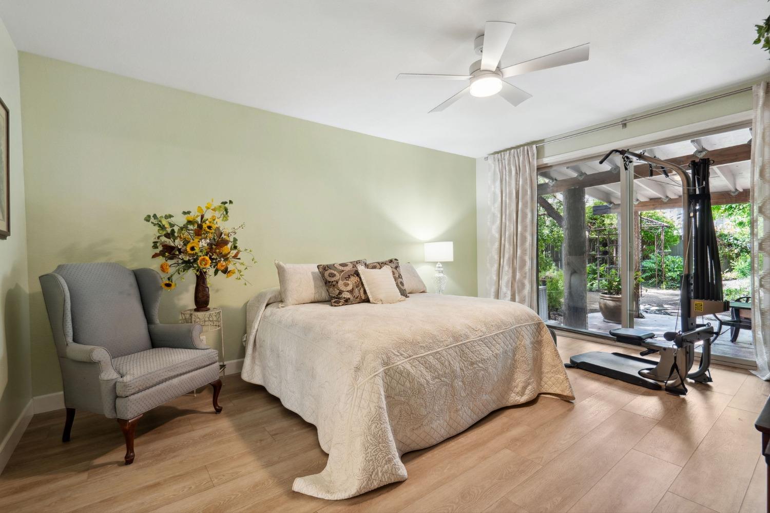 341 Perazul Circle