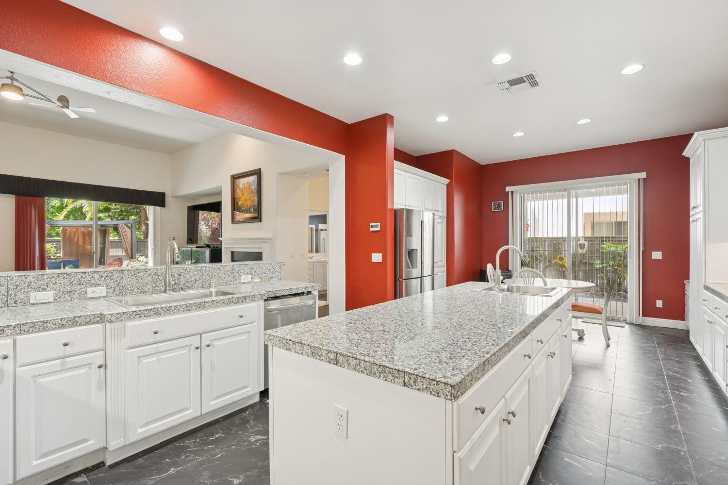 2832 Rockaway Lane