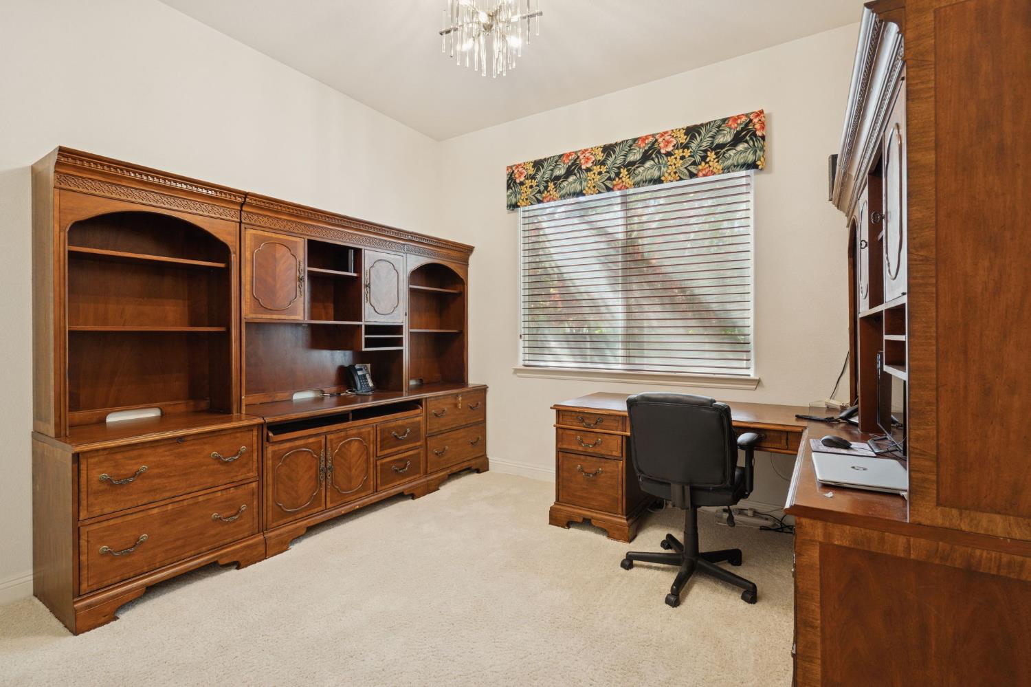 2832 Rockaway Lane