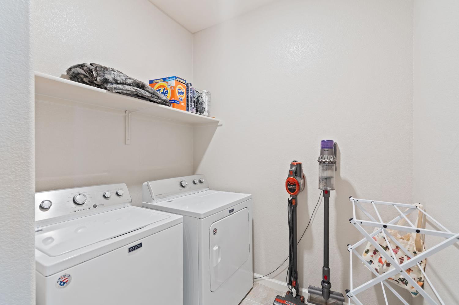3809 Amelia Rose Way
