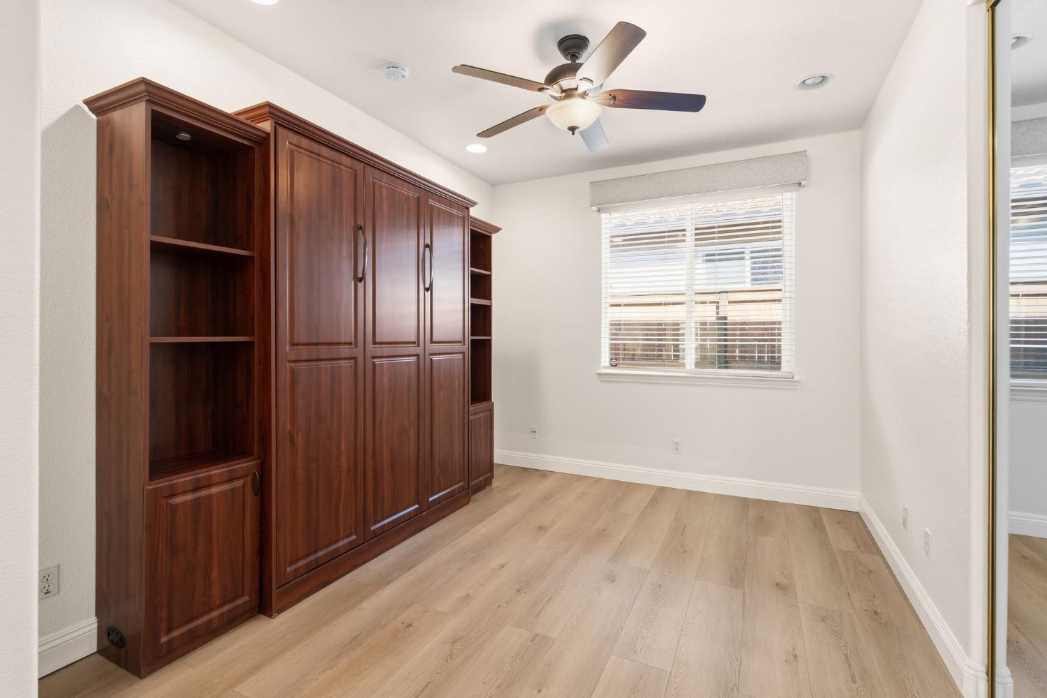 280 Perazul Circle