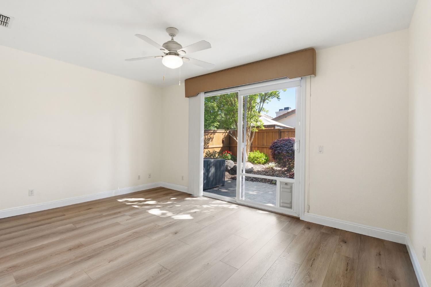 280 Perazul Circle
