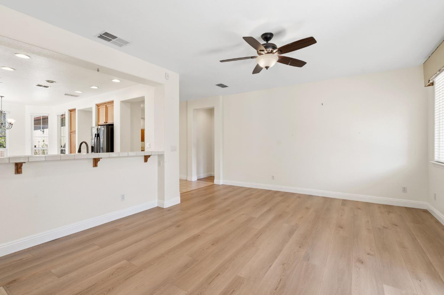 280 Perazul Circle