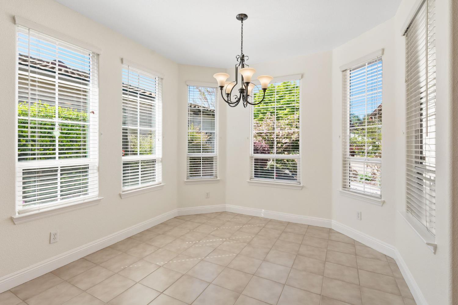 280 Perazul Circle