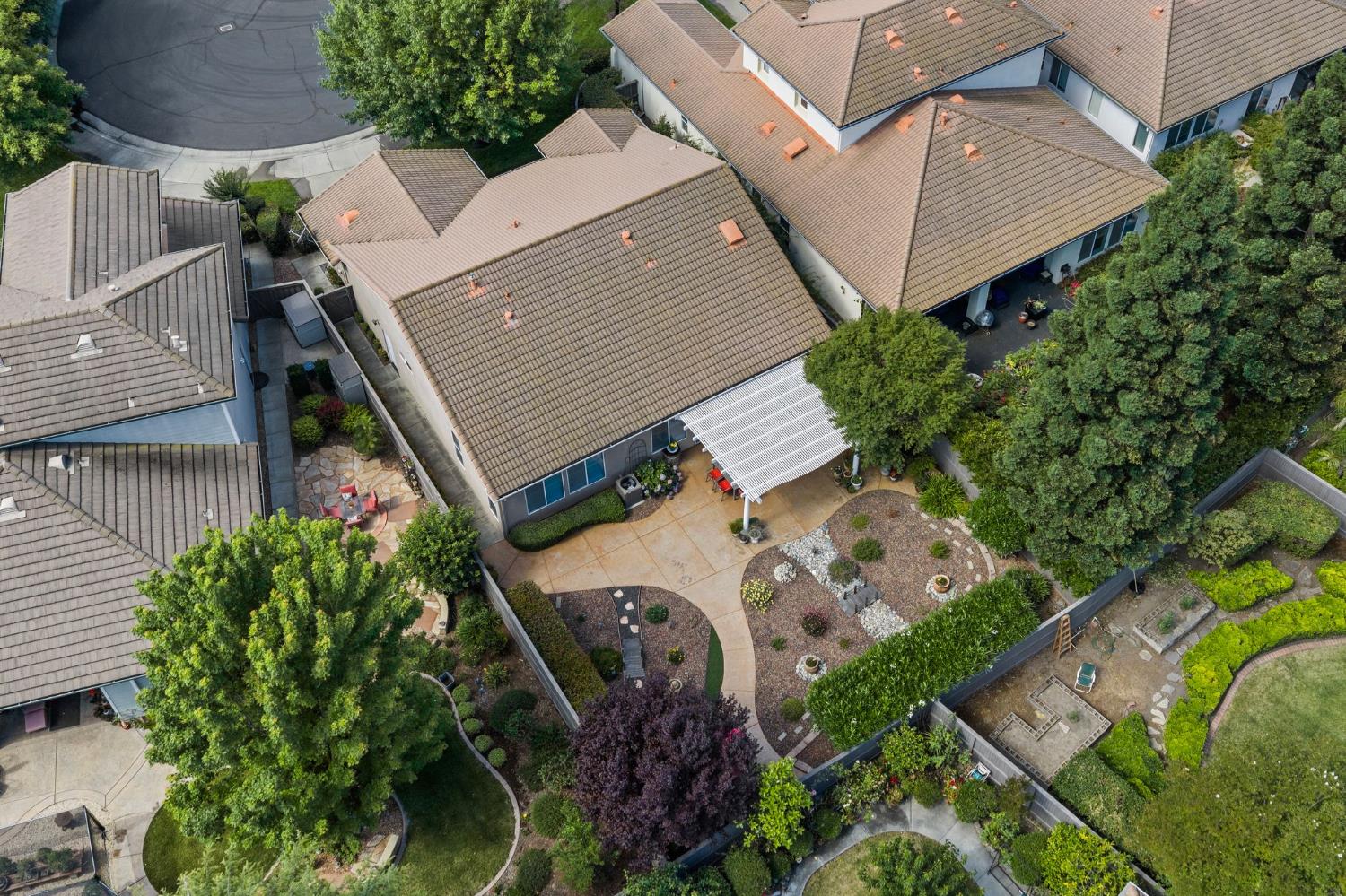 47 Camrosa Place