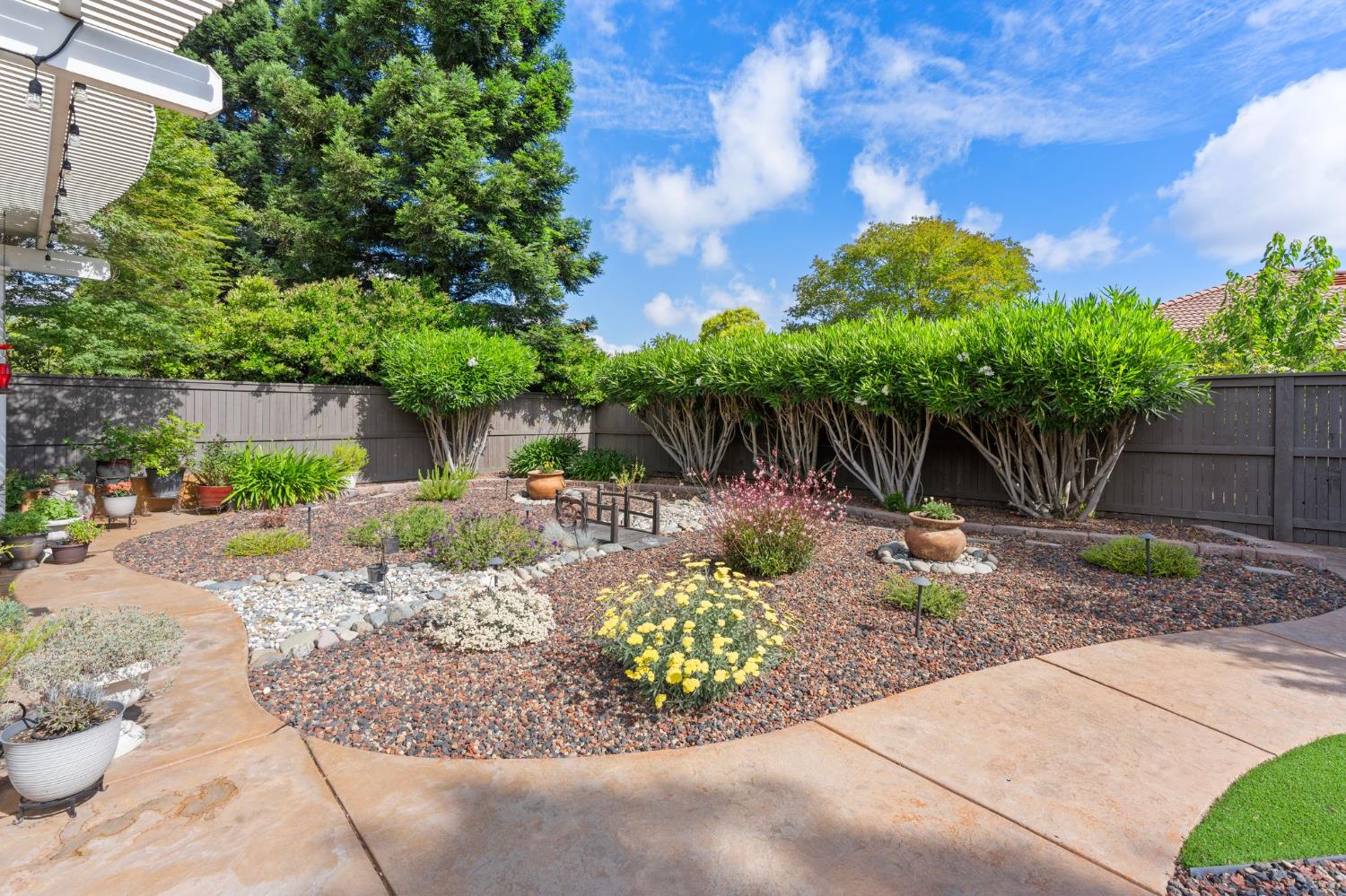 47 Camrosa Place