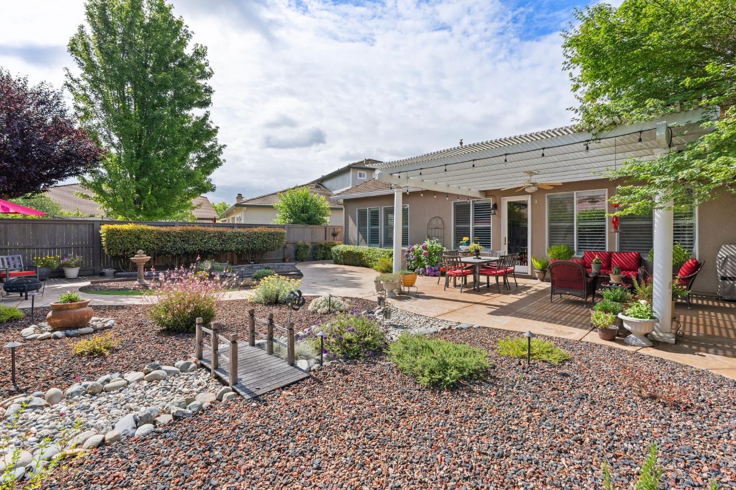 47 Camrosa Place