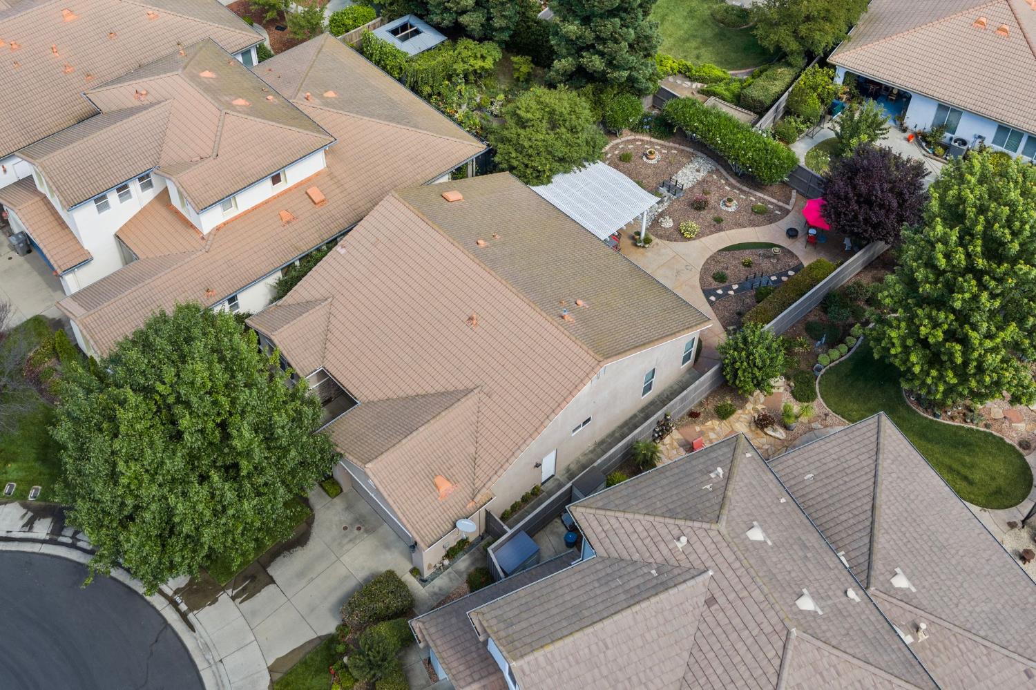 47 Camrosa Place