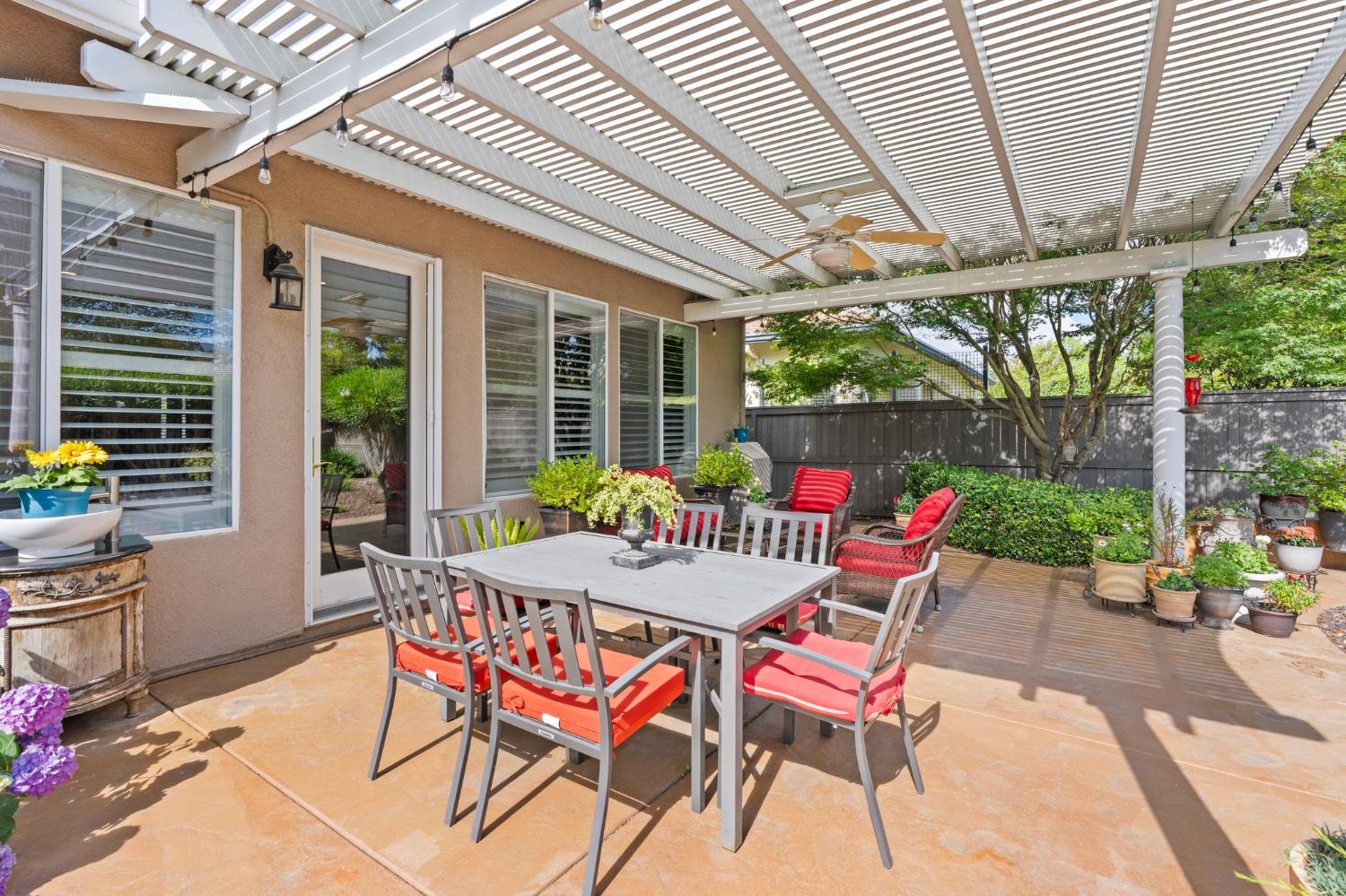 47 Camrosa Place