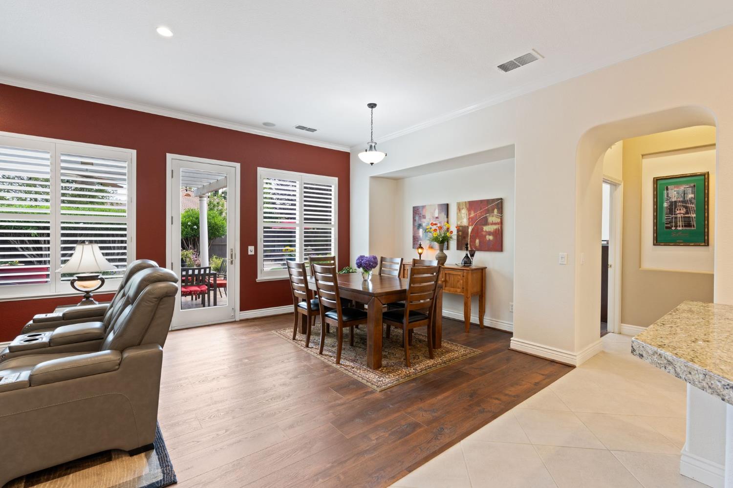 47 Camrosa Place