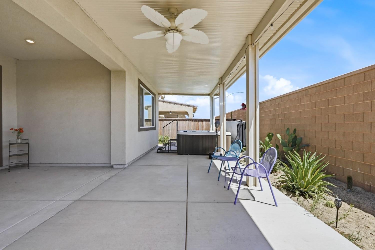 3912 Azul Way