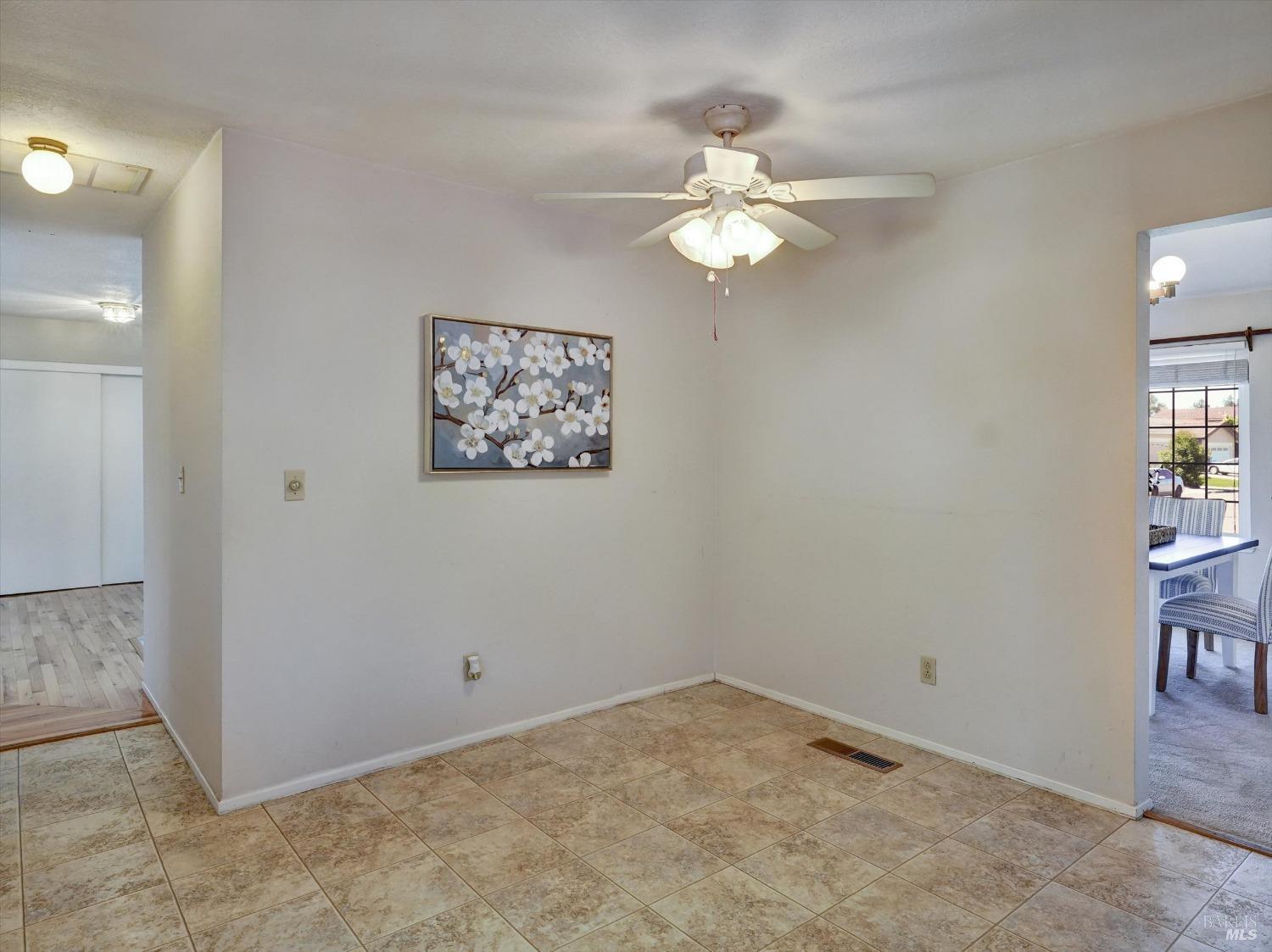 293 Redwood Circle