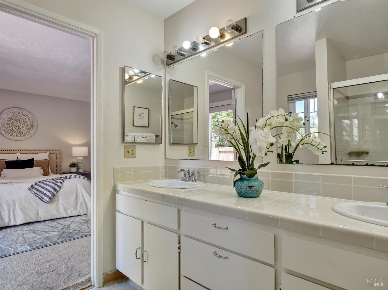 293 Redwood Circle