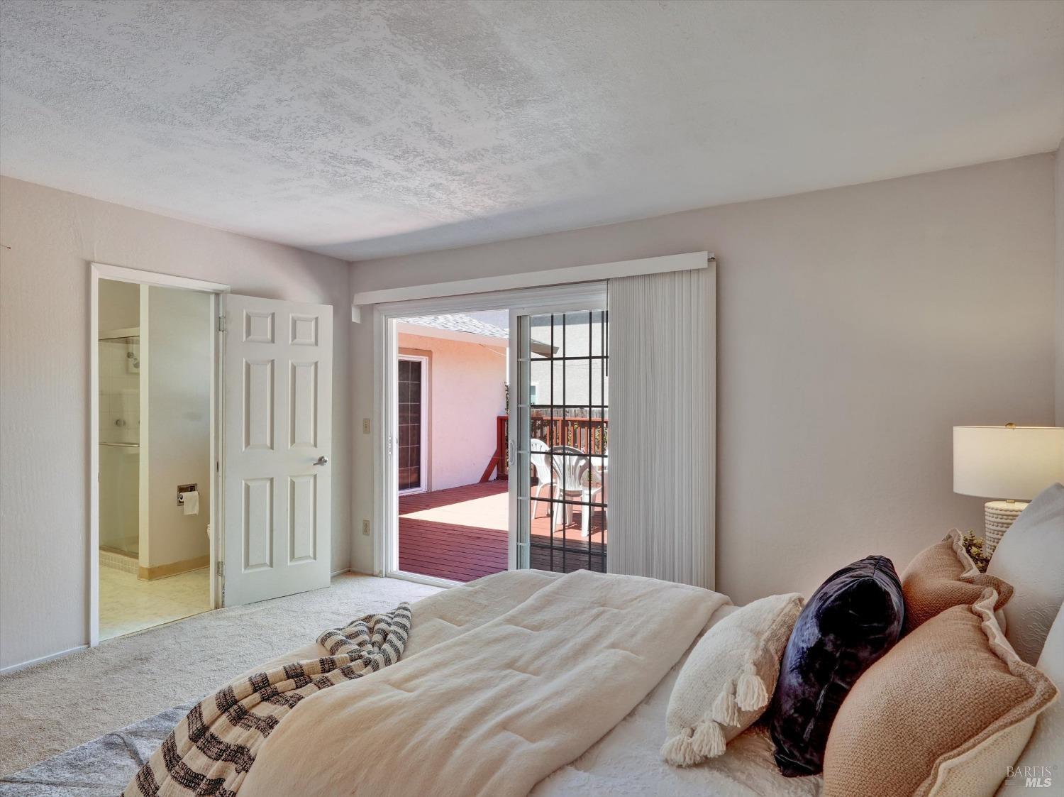 293 Redwood Circle