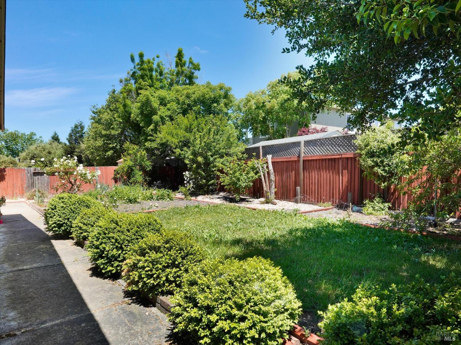 293 Redwood Circle