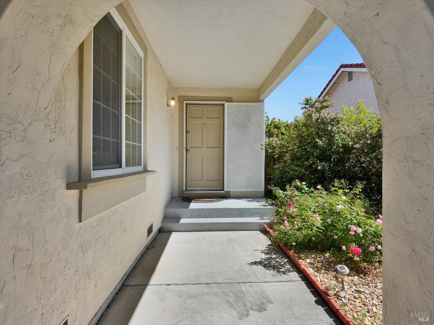 293 Redwood Circle