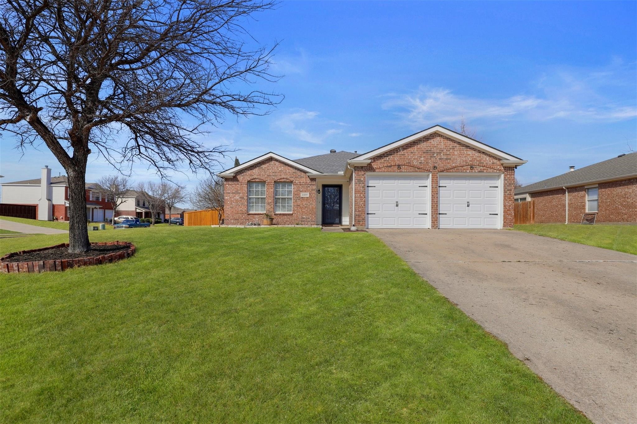 2201 Tailburton Court