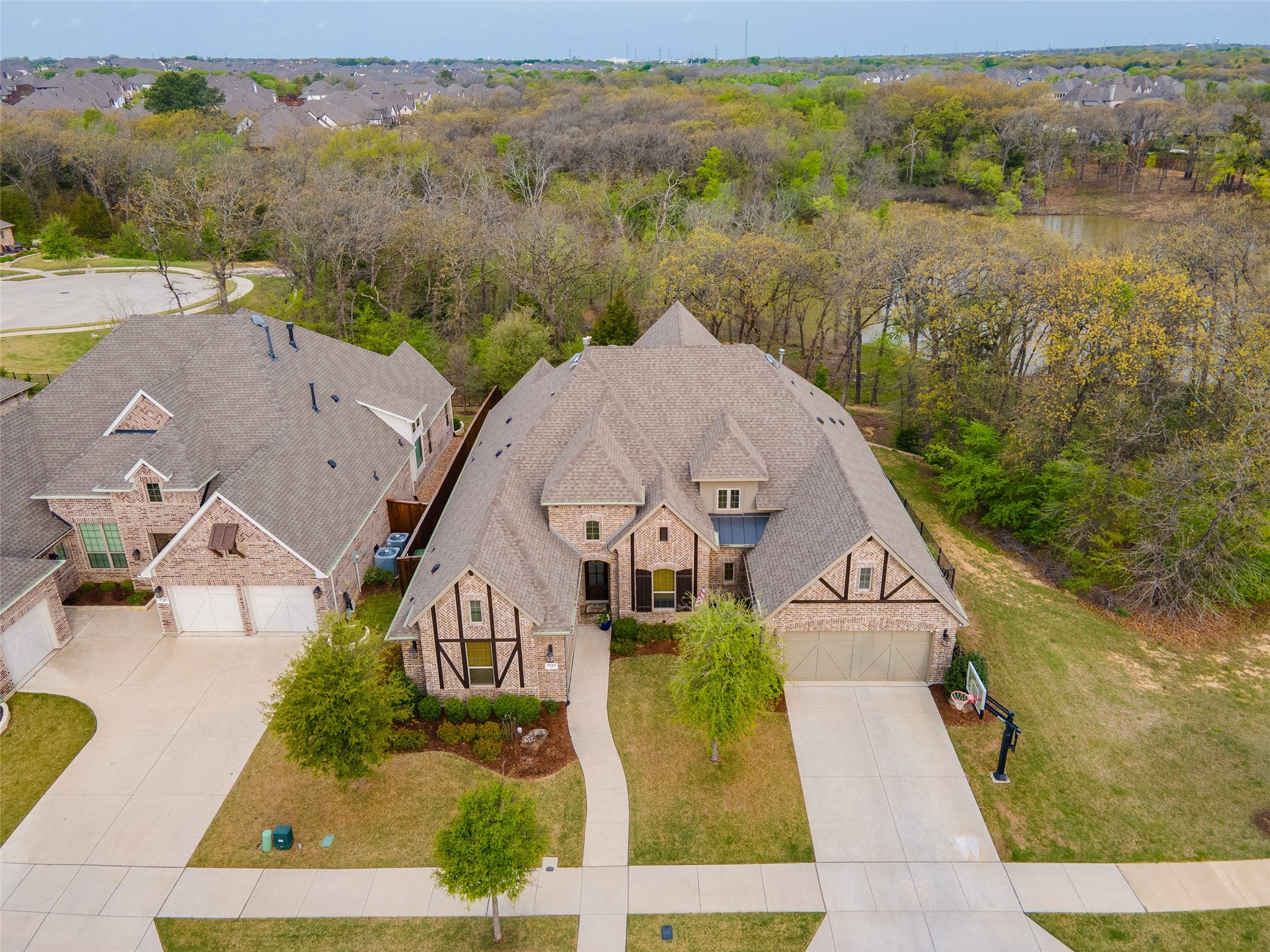 3729 Kern River Drive