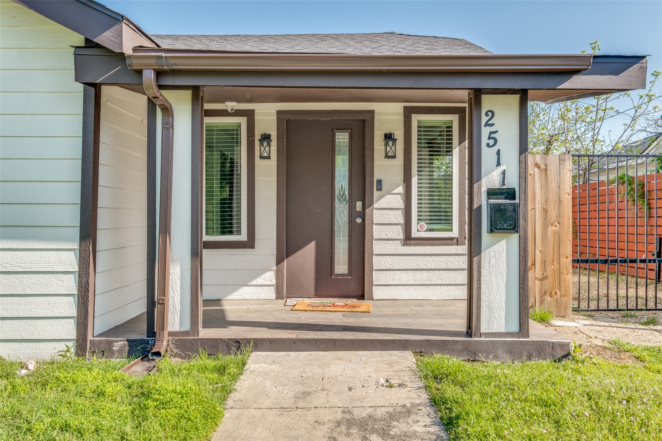 2511 Kingston Street