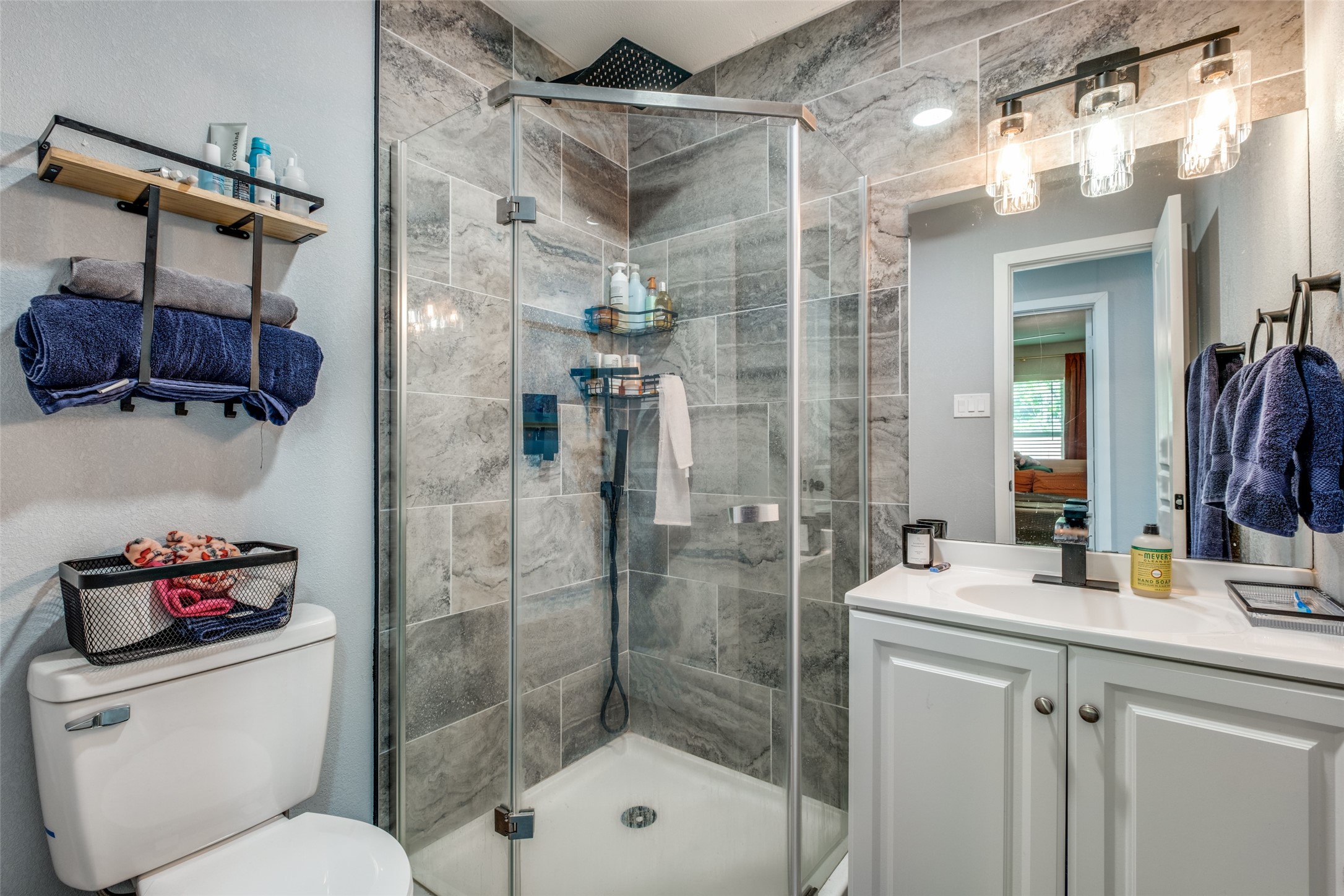 2511 Kingston Street