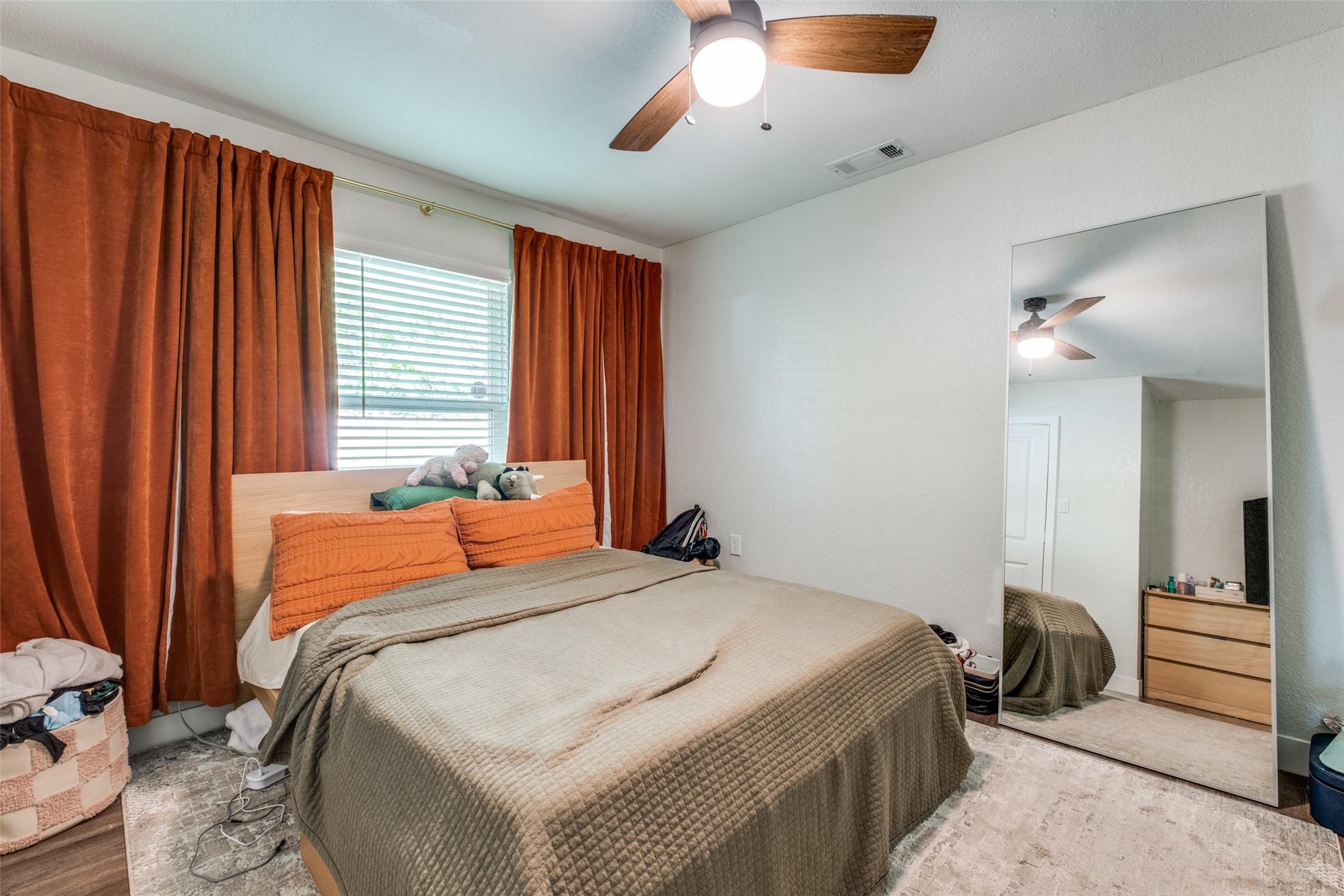 2511 Kingston Street