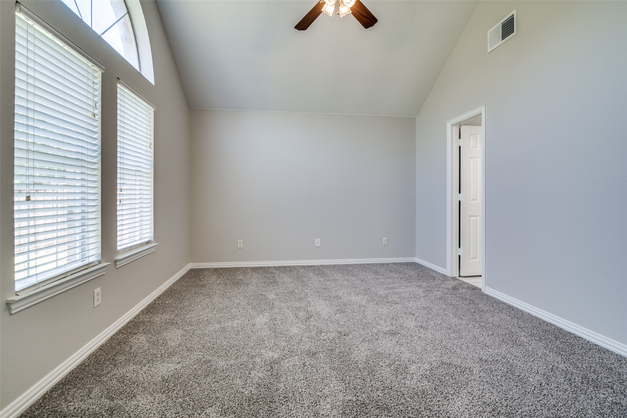 122 Villanova Circle