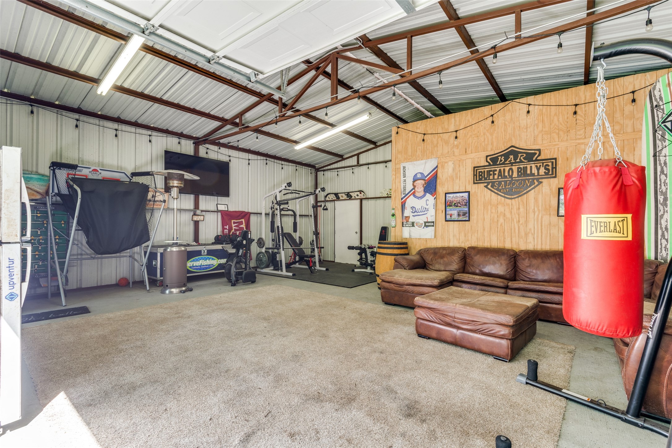 711 Majestic Oaks Drive