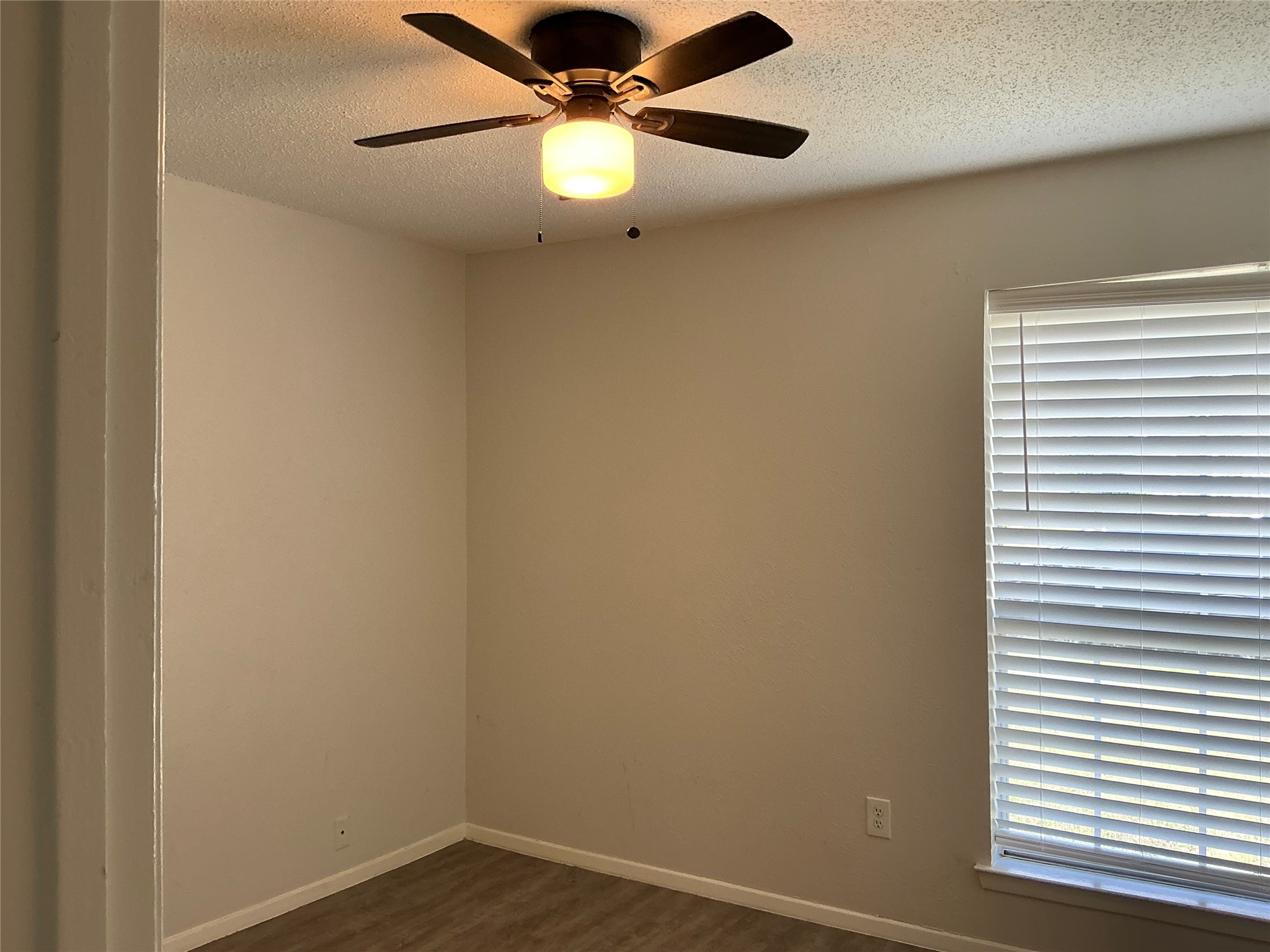 904 Valley View Drive