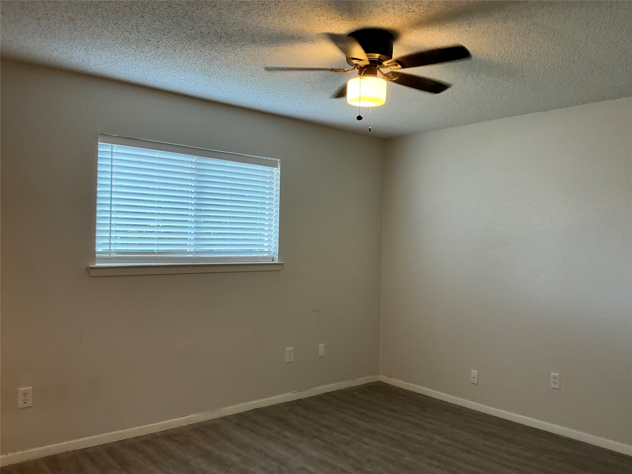 904 Valley View Drive