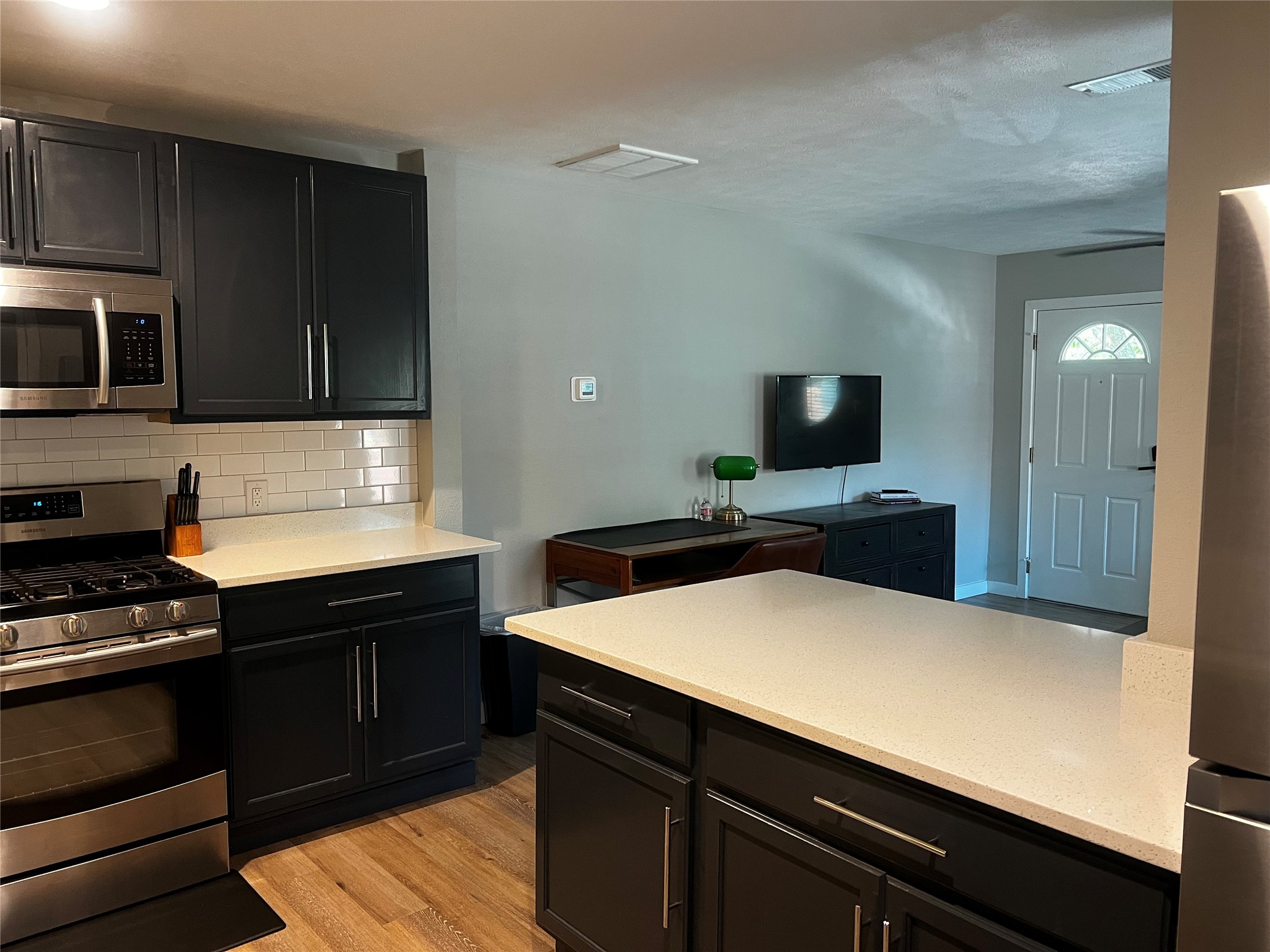 408 N Oak Cliff Boulevard