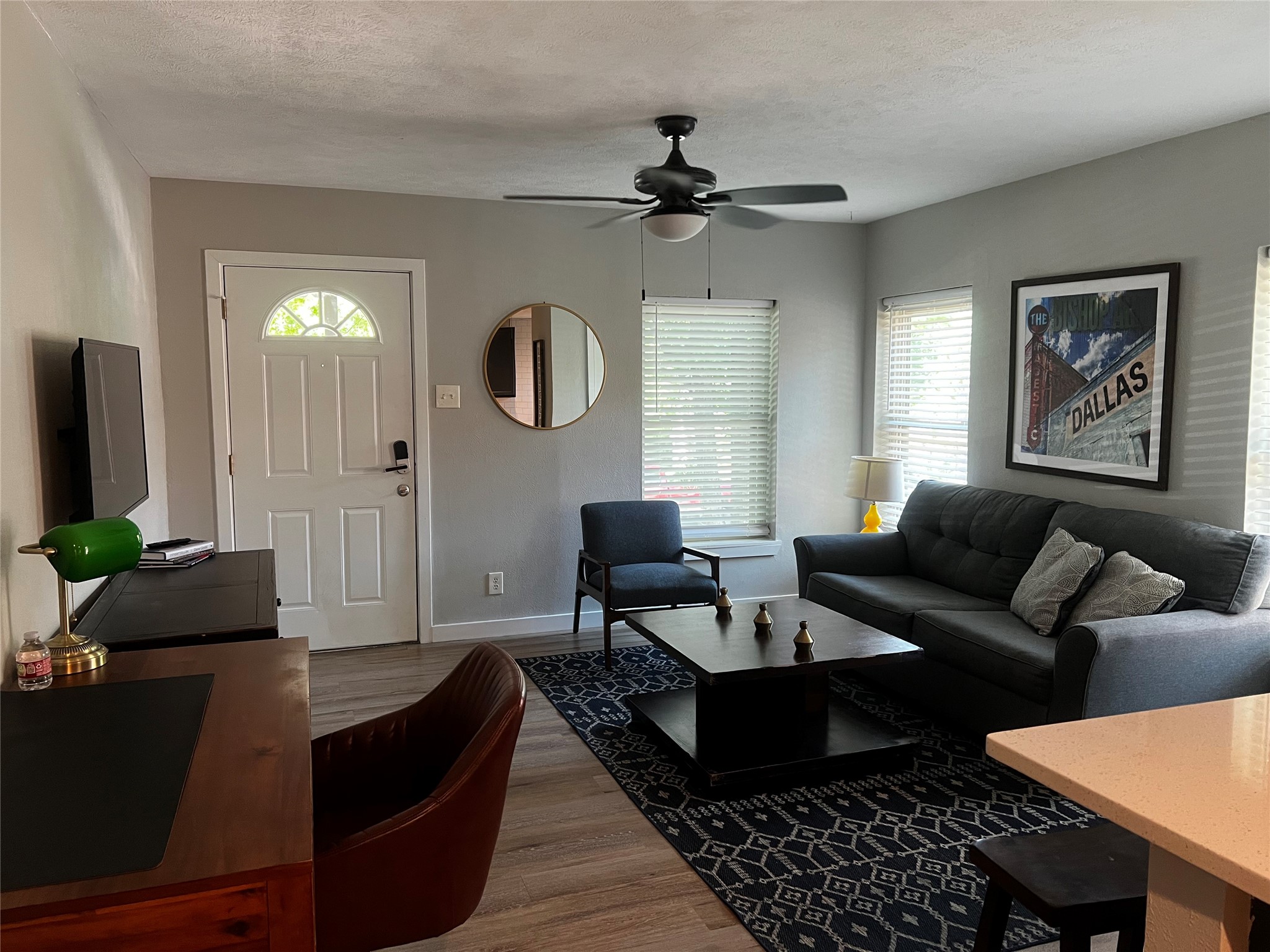 408 N Oak Cliff Boulevard