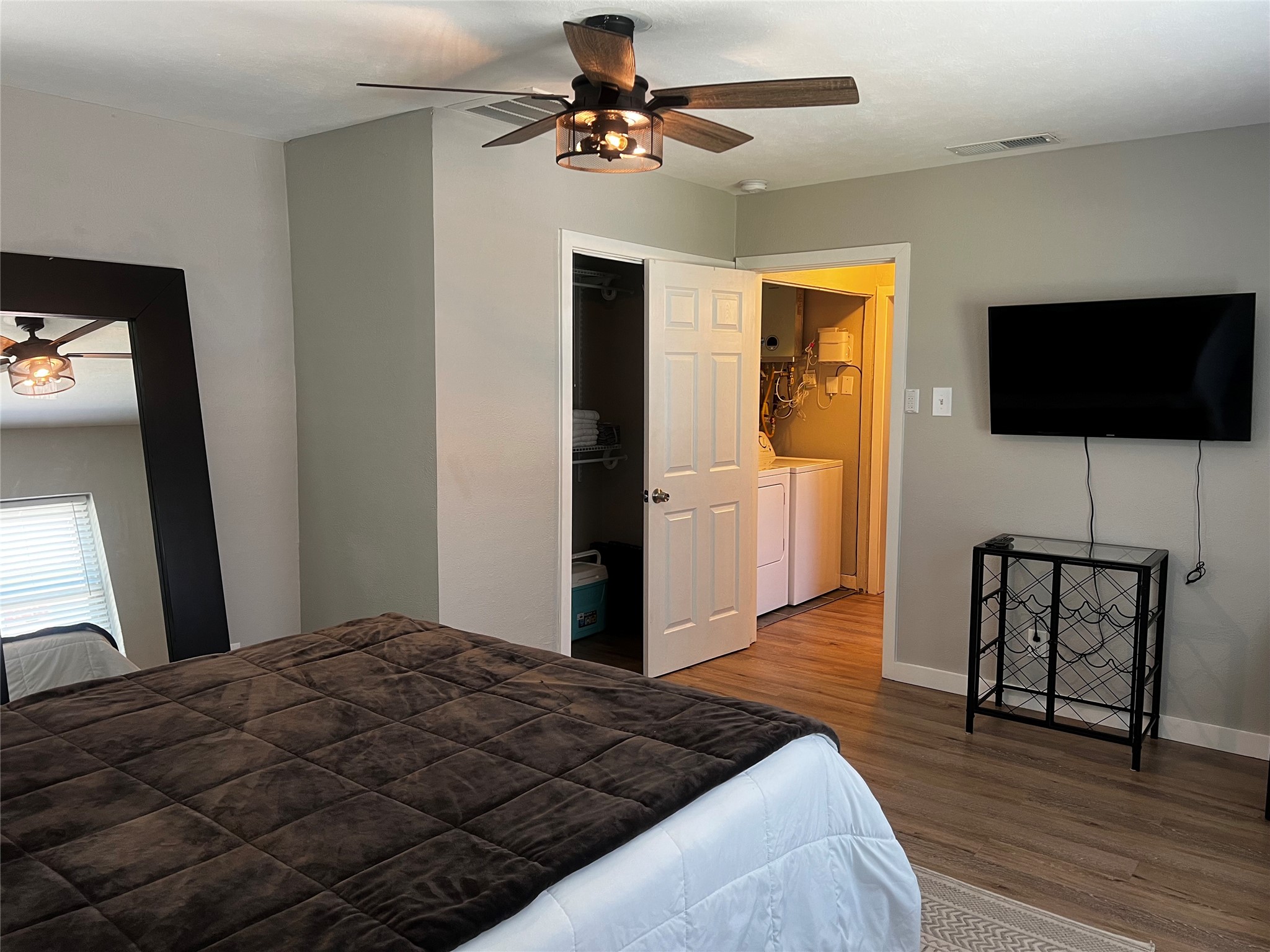 408 N Oak Cliff Boulevard