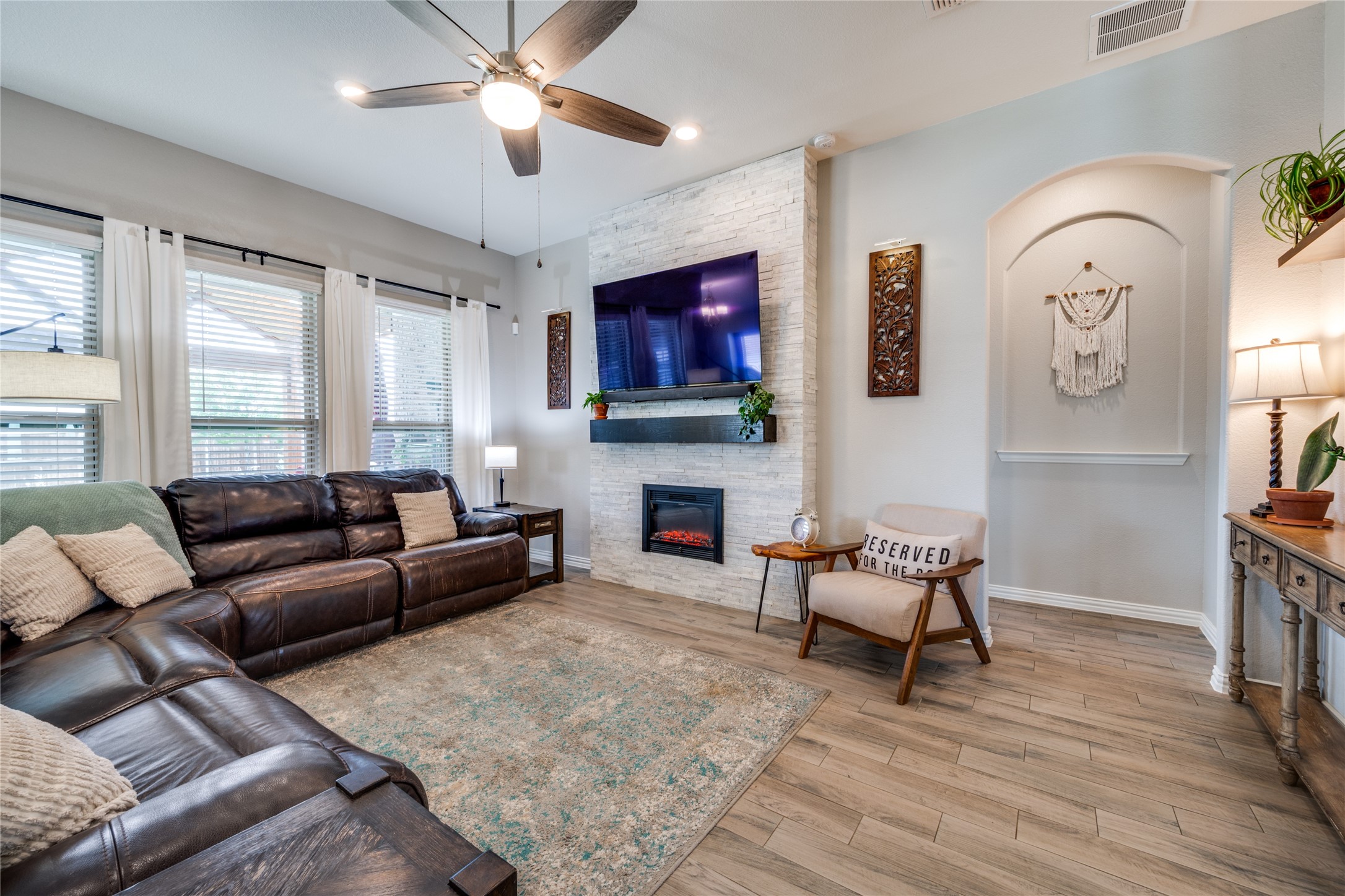 1364 Lake Grove Drive