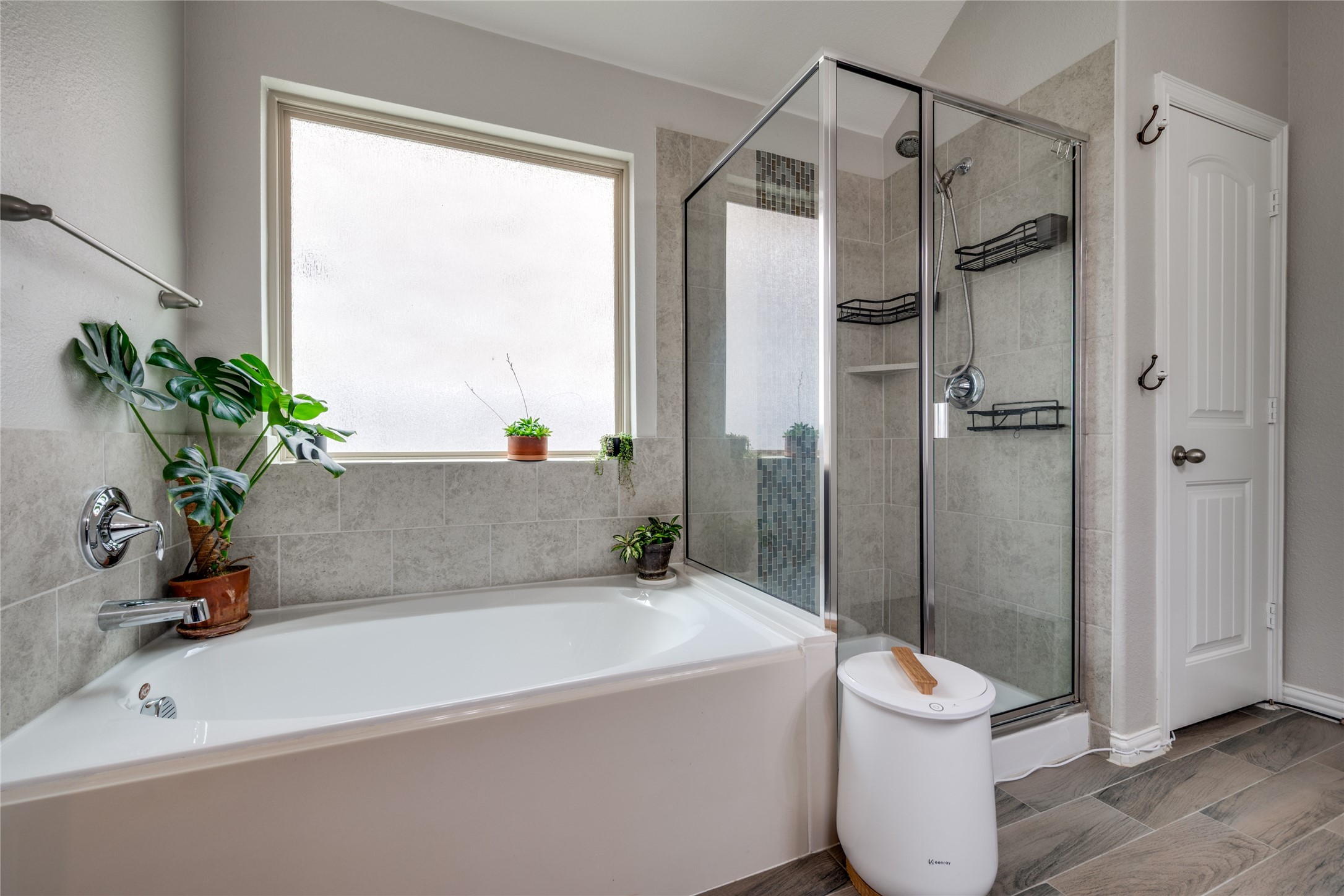 1364 Lake Grove Drive