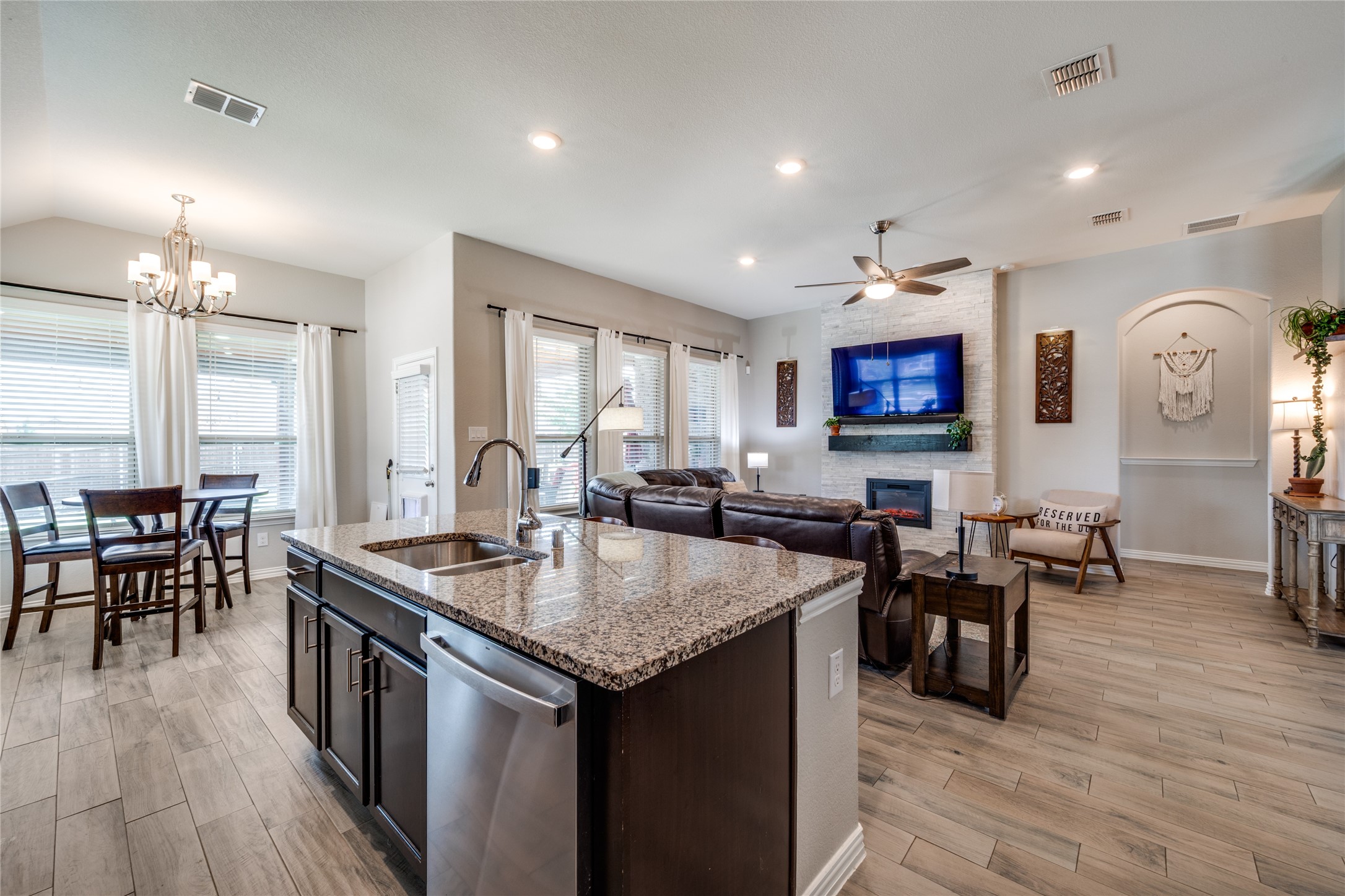 1364 Lake Grove Drive