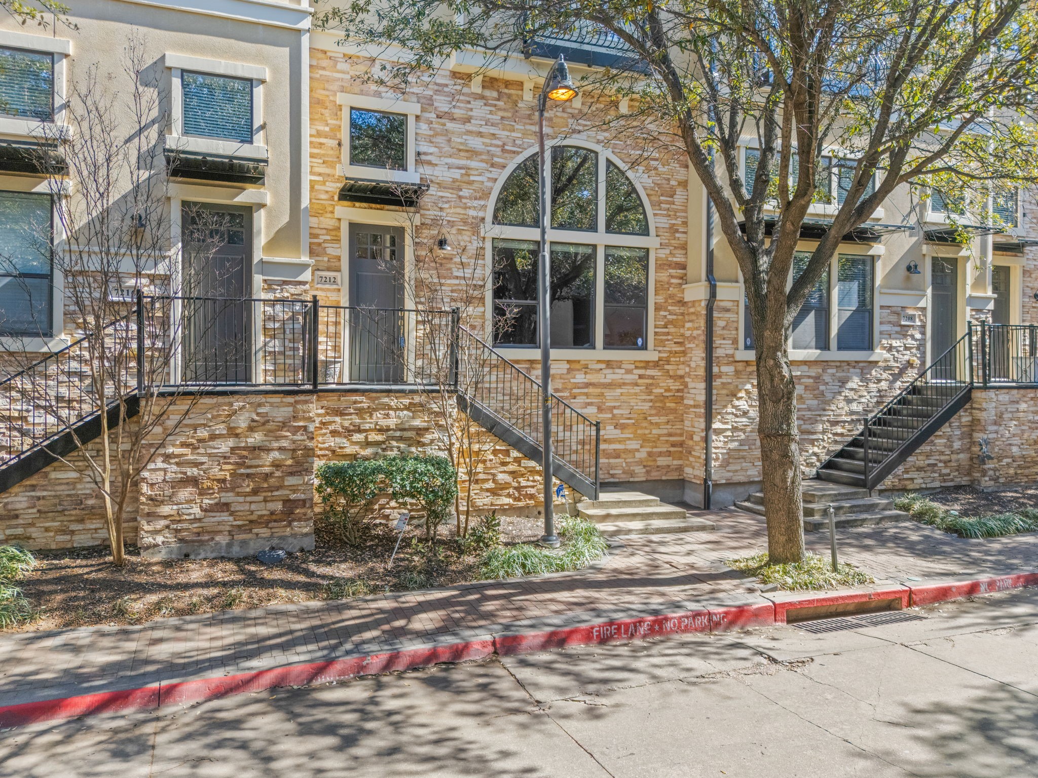 7212 Olivia Lane