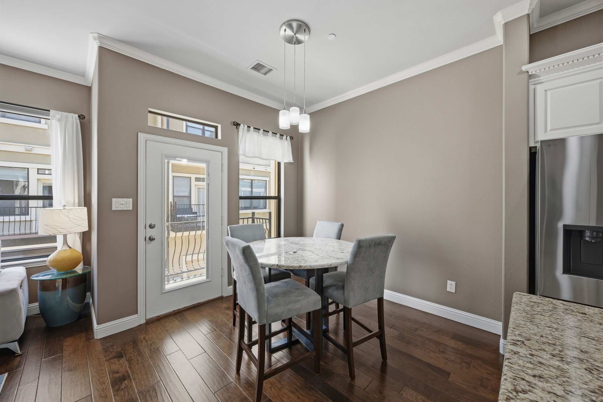 7212 Olivia Lane