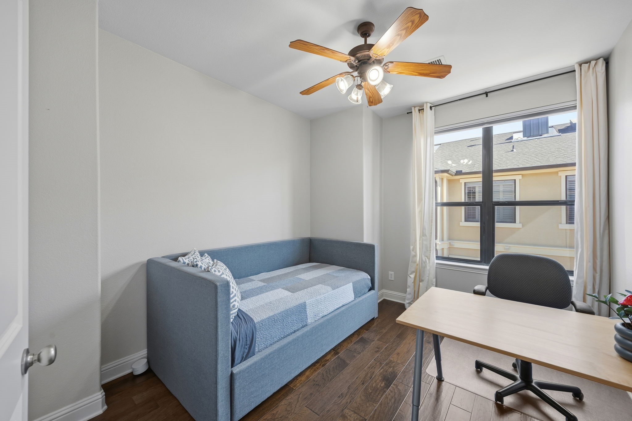 7212 Olivia Lane