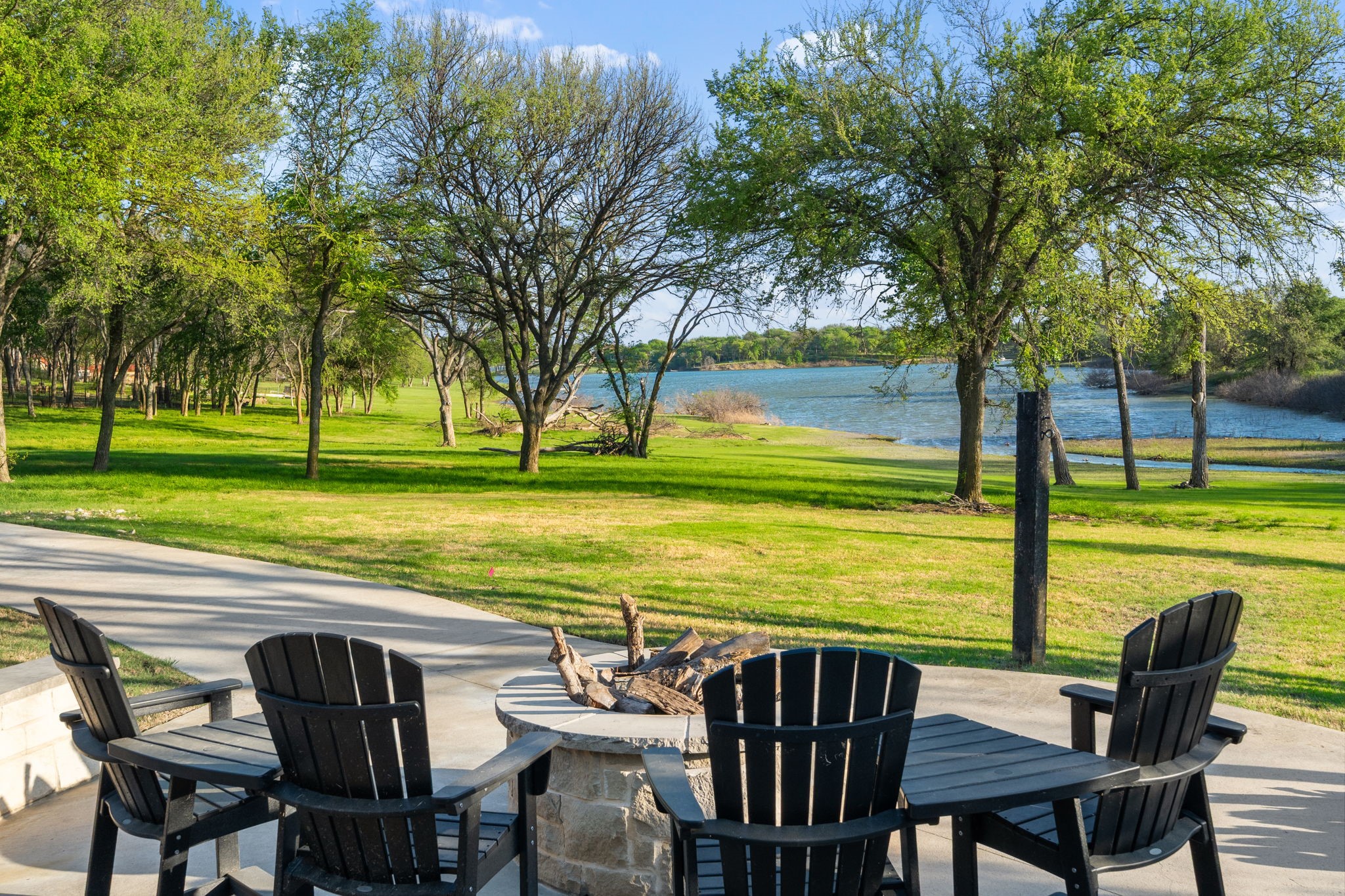 3548 Pinnacle Bay Point