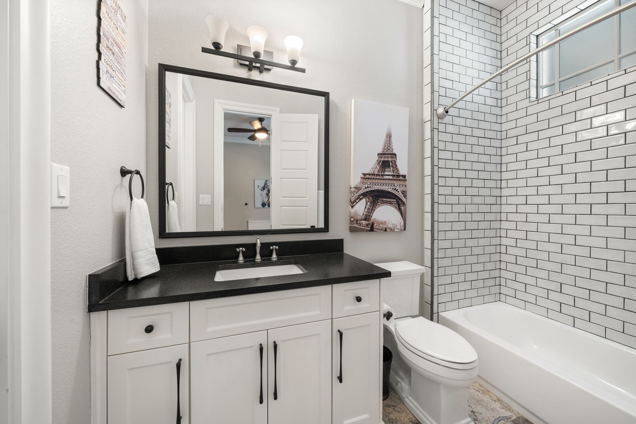 3548 Pinnacle Bay Point