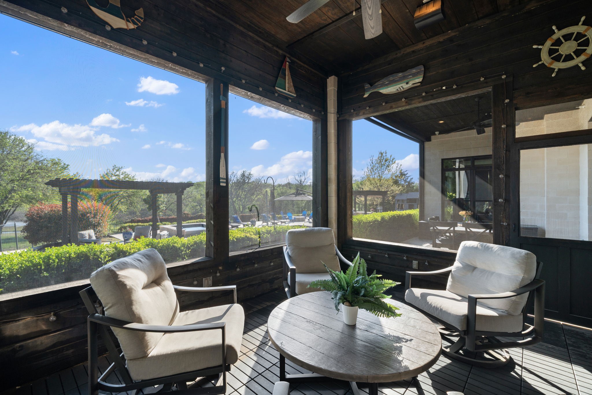 3548 Pinnacle Bay Point