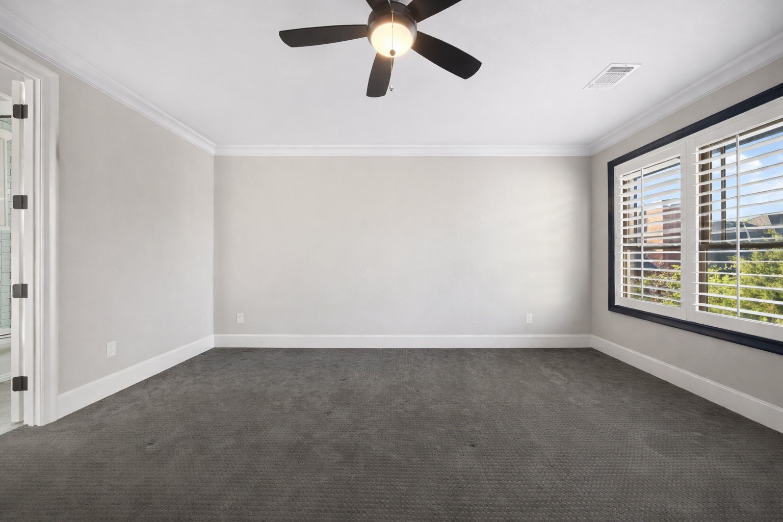 3548 Pinnacle Bay Point