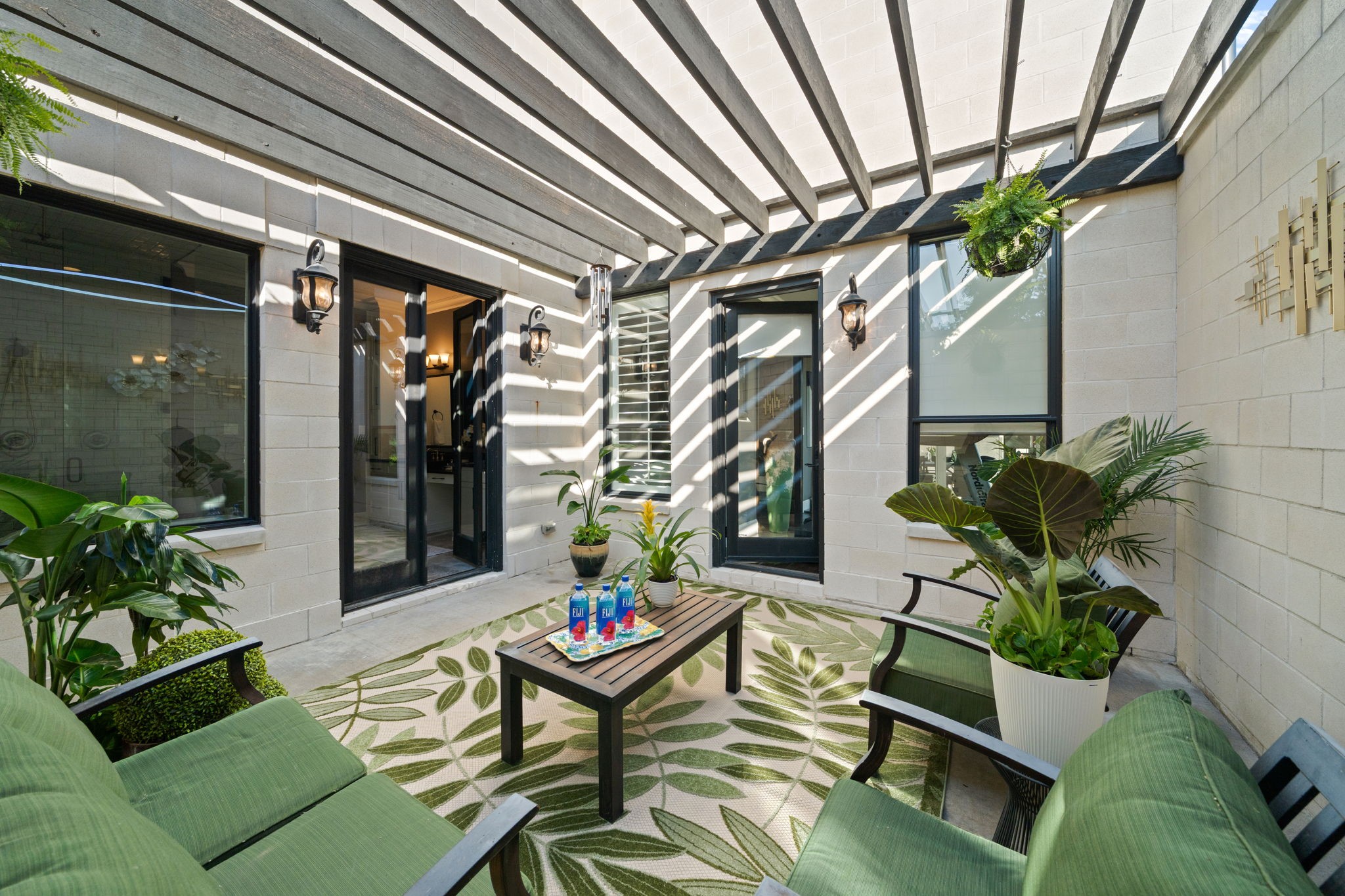 3548 Pinnacle Bay Point