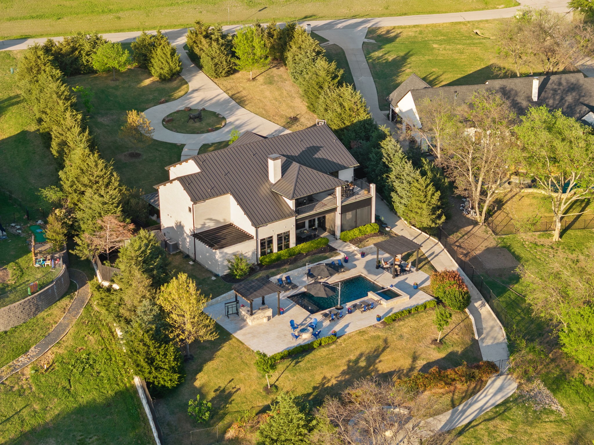 3548 Pinnacle Bay Point