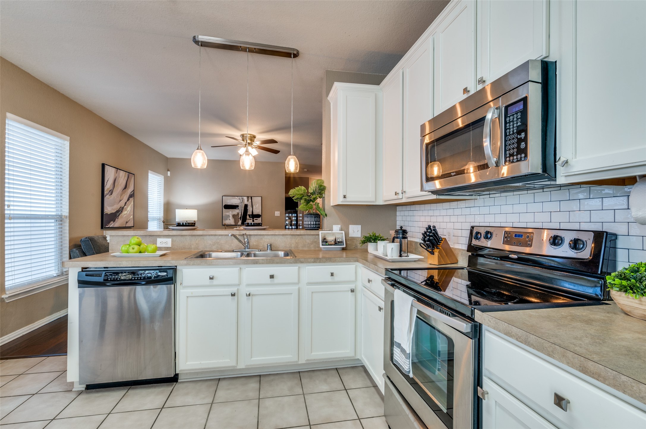 1375 Kingston Place