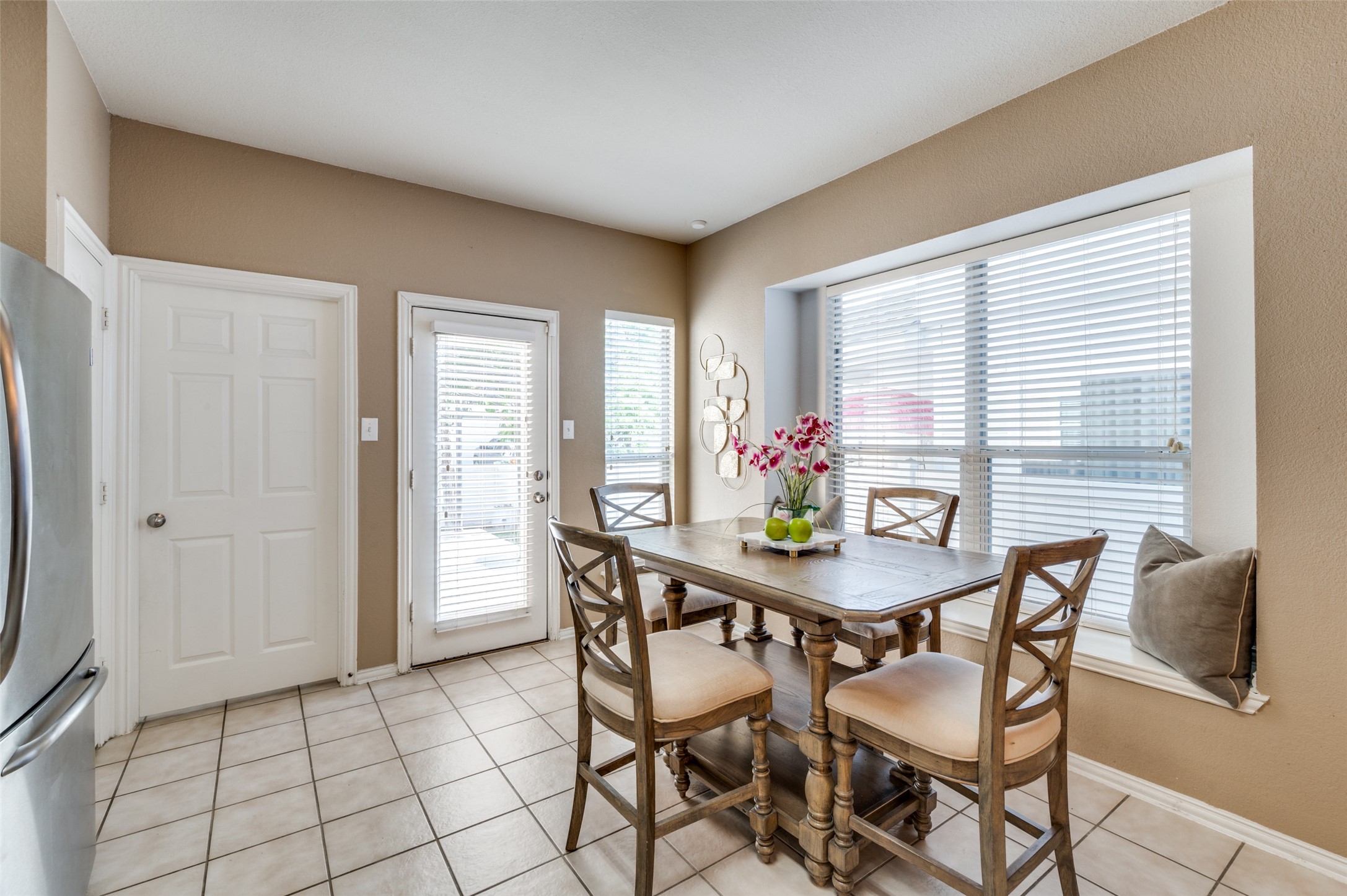 1375 Kingston Place