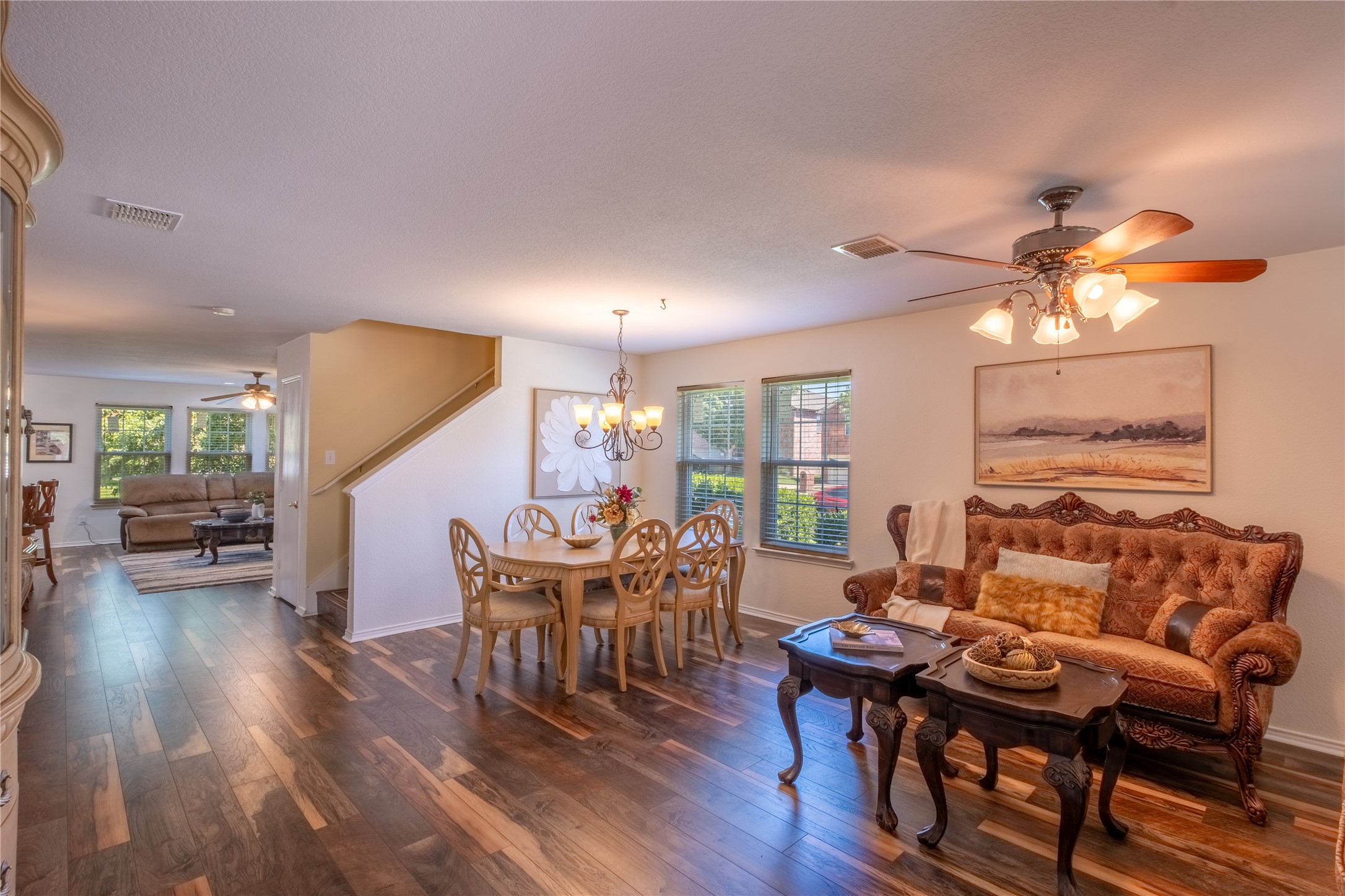 1628 Jewel Lane