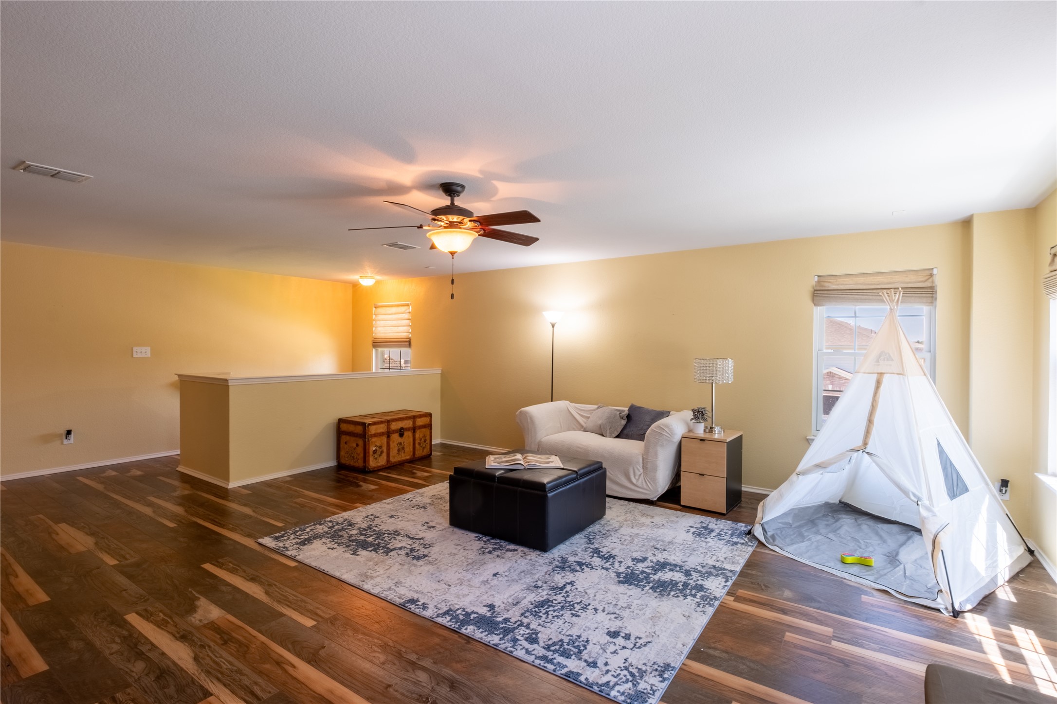 1628 Jewel Lane